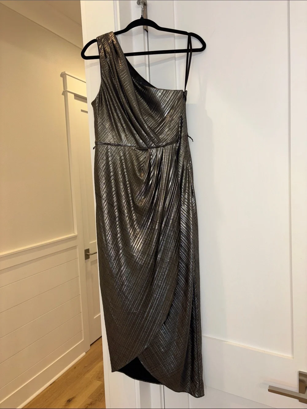Ted Baker Gabria One Shoulder Metallic Midi Gown Size 3 or Medium Missing Belt - Picture 3 of 6